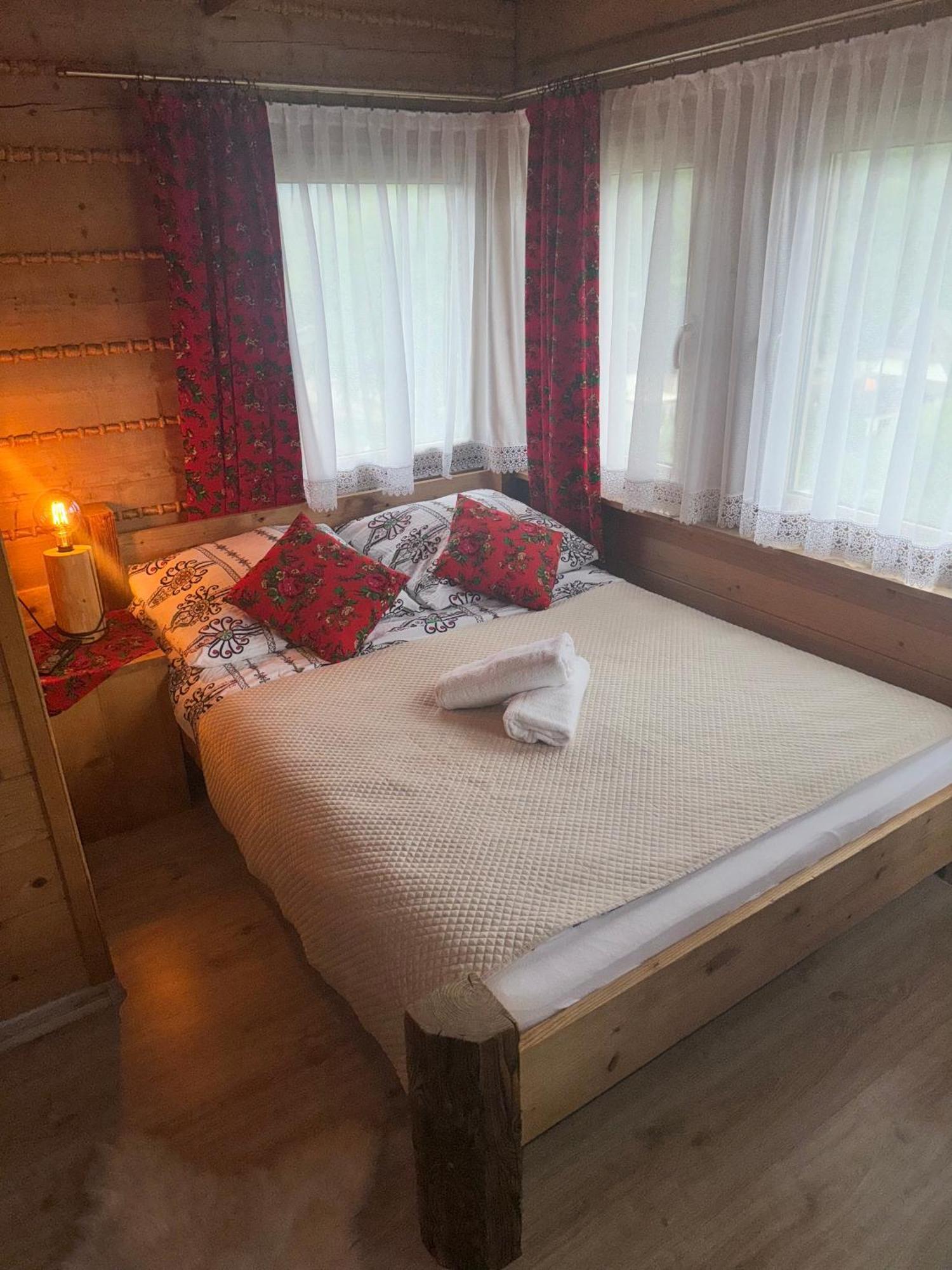 U Mlynorza Apartamento Suche Exterior foto