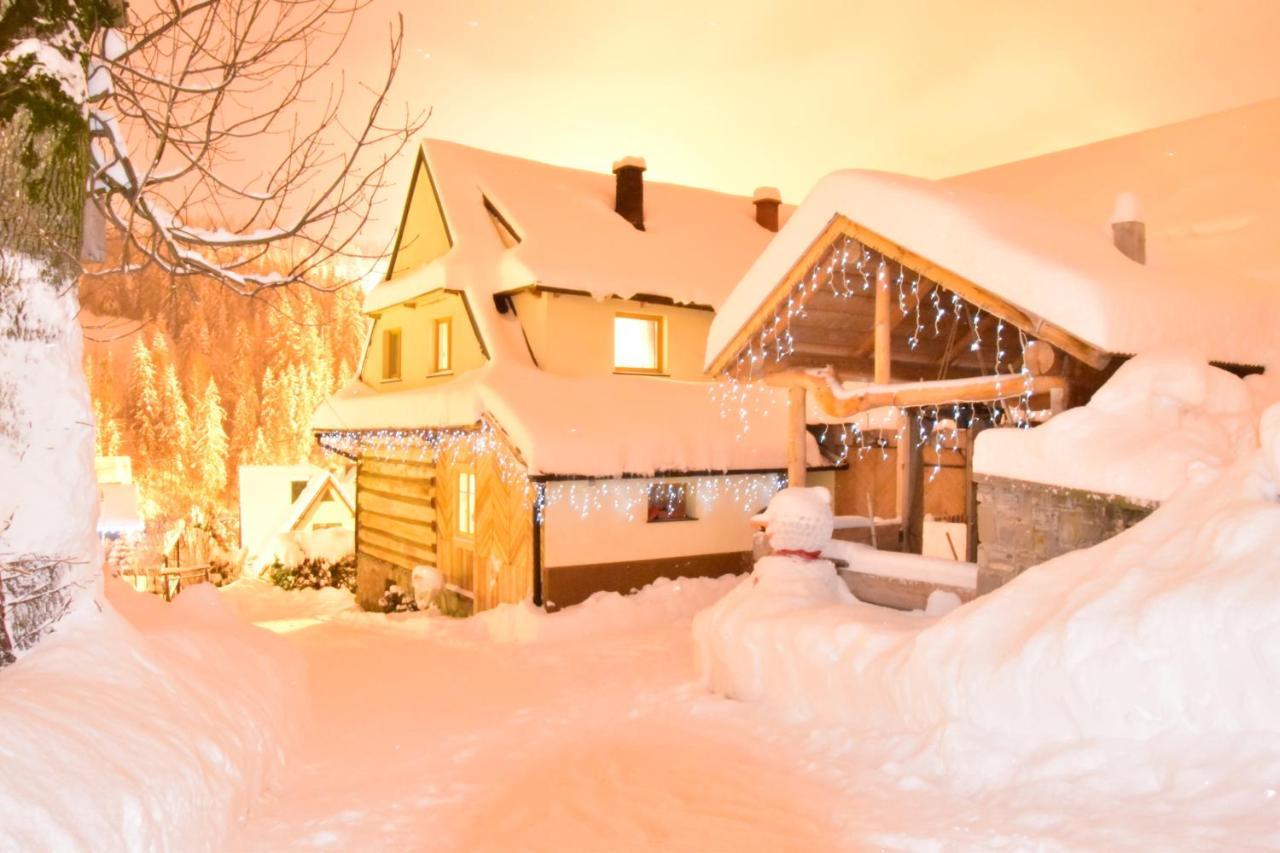 U Mlynorza Apartamento Suche Exterior foto